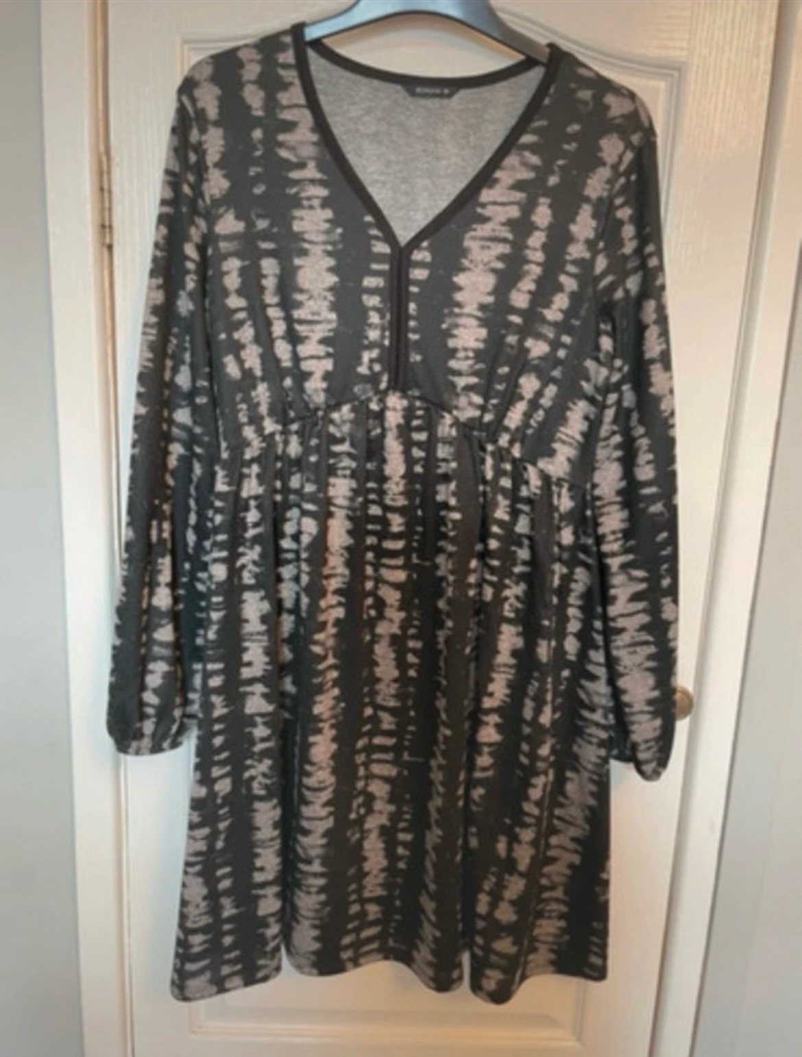 Roman Ladies Dress Size 10
