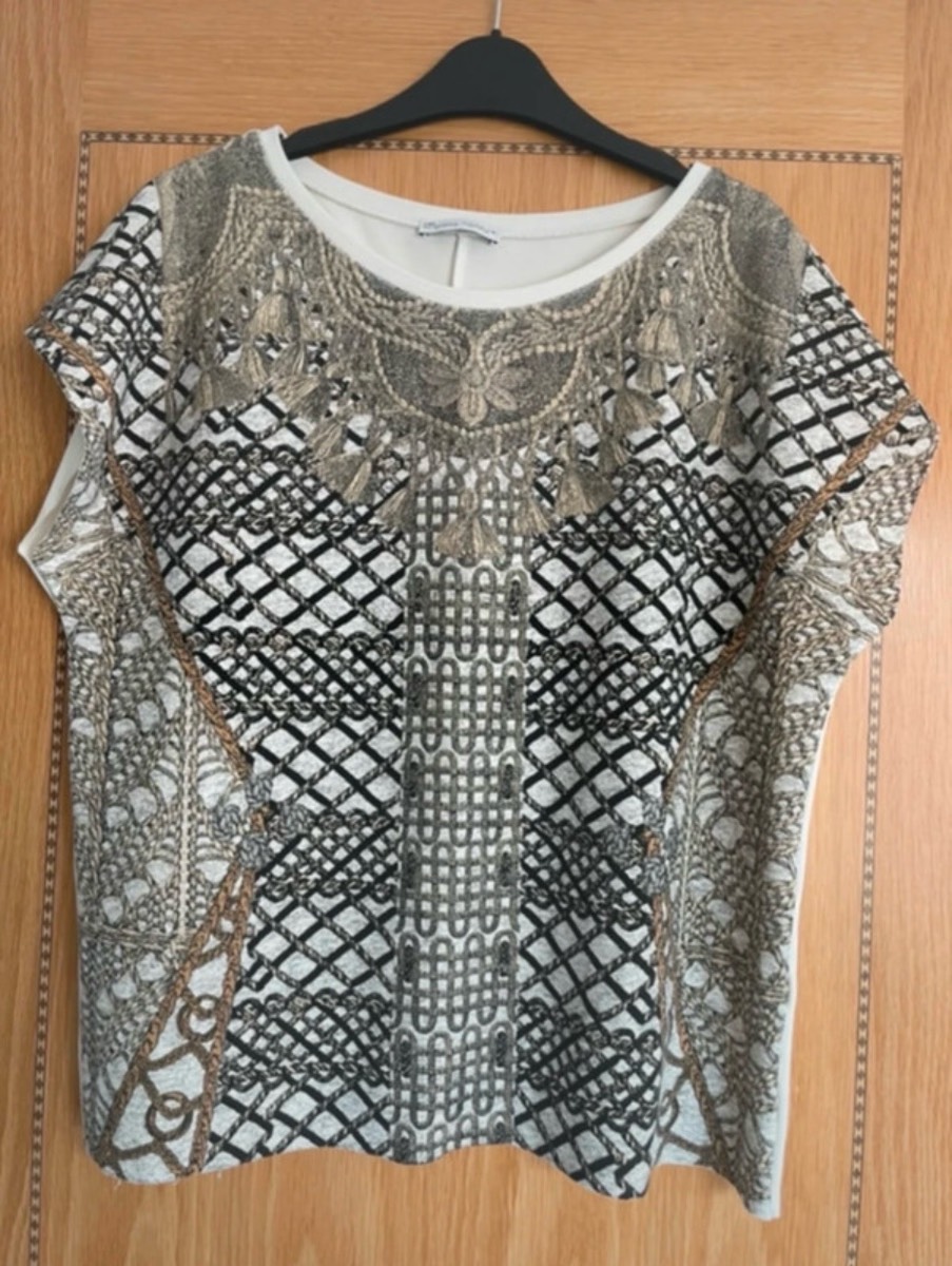Zara Ladies Summer Tshirt size small