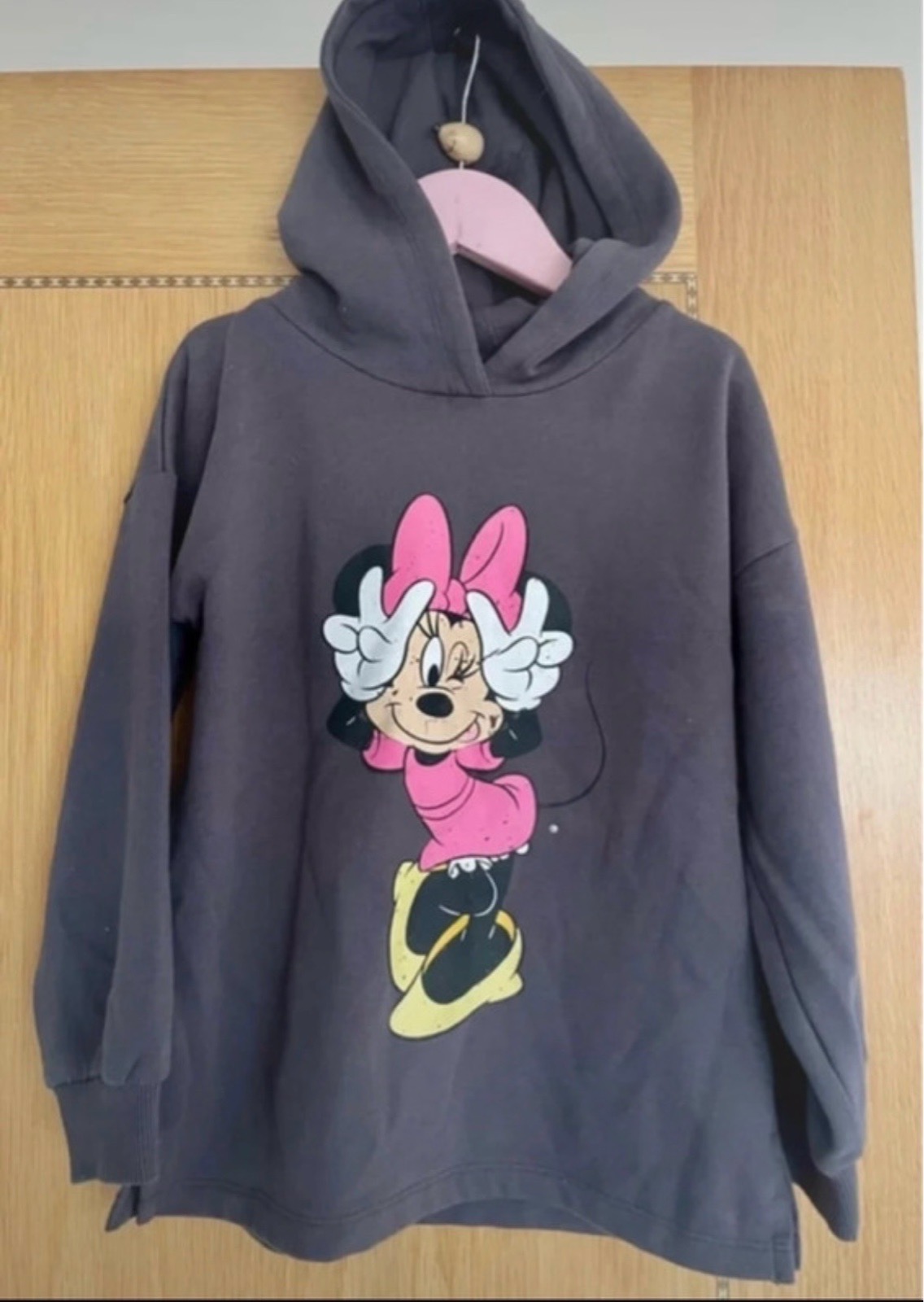 Disney Minnie Mouse Hoodie age 6