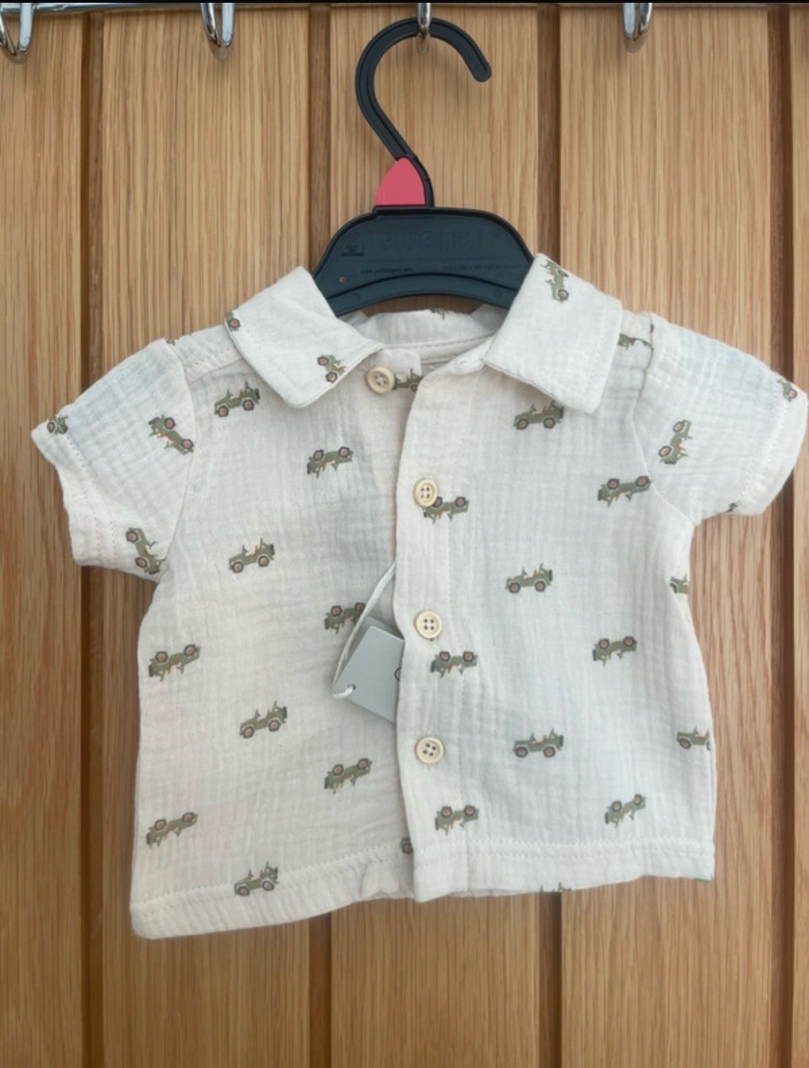 Chickpea Boys Organic Cotton Jeep Shirt size 0-3 months
