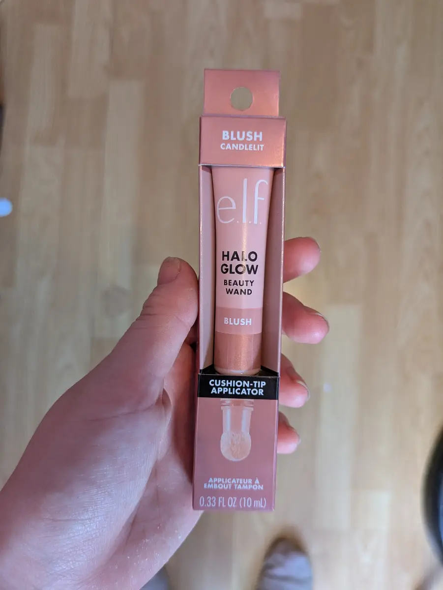 Elf Halo Glow Beauty Wand Shade candlestick