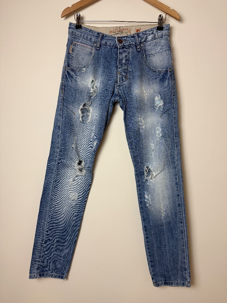 Last Player Distressed Light Wash Jeans W29 L32 Ripped Skinny Tapered Denim