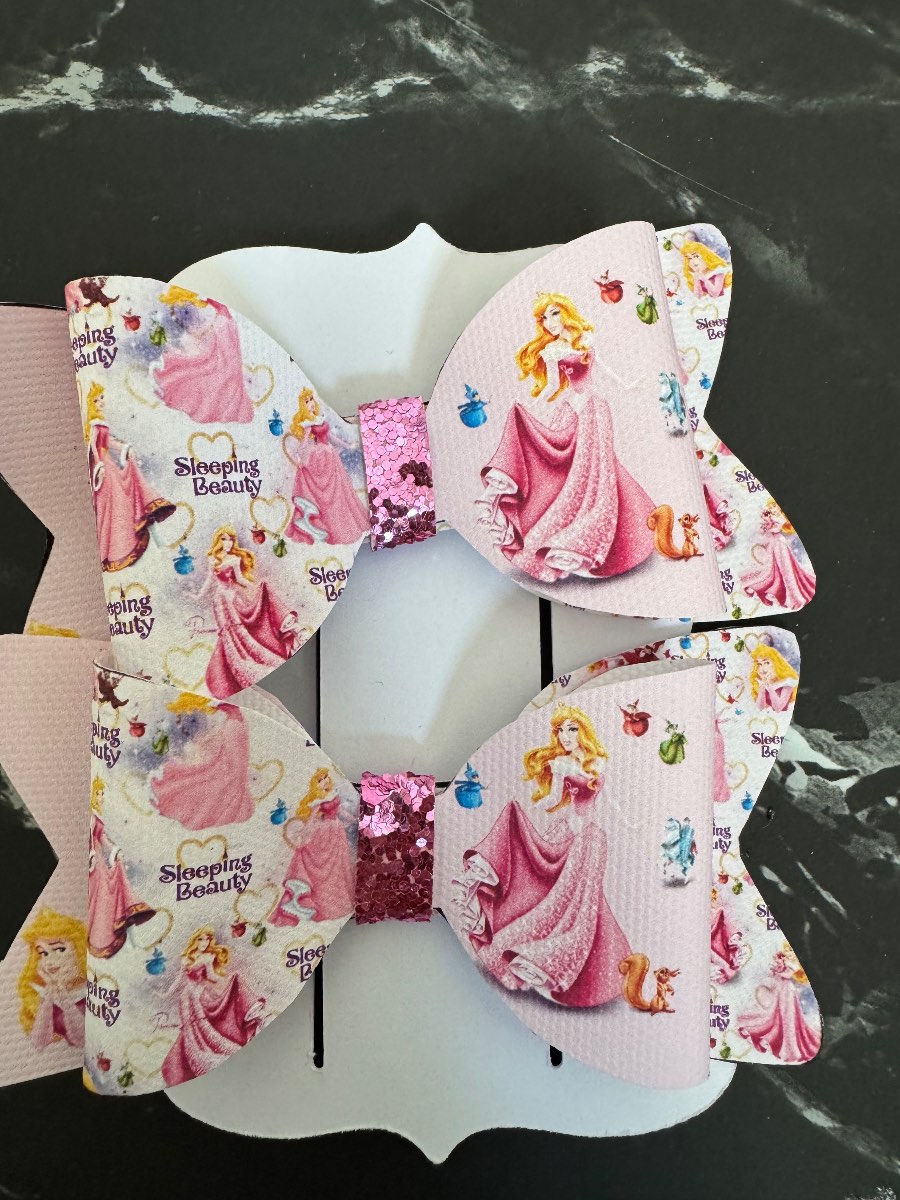 2 x hair bows pink