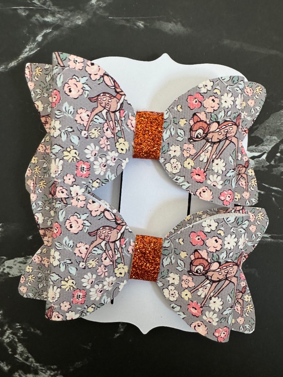 2 x Hair bow