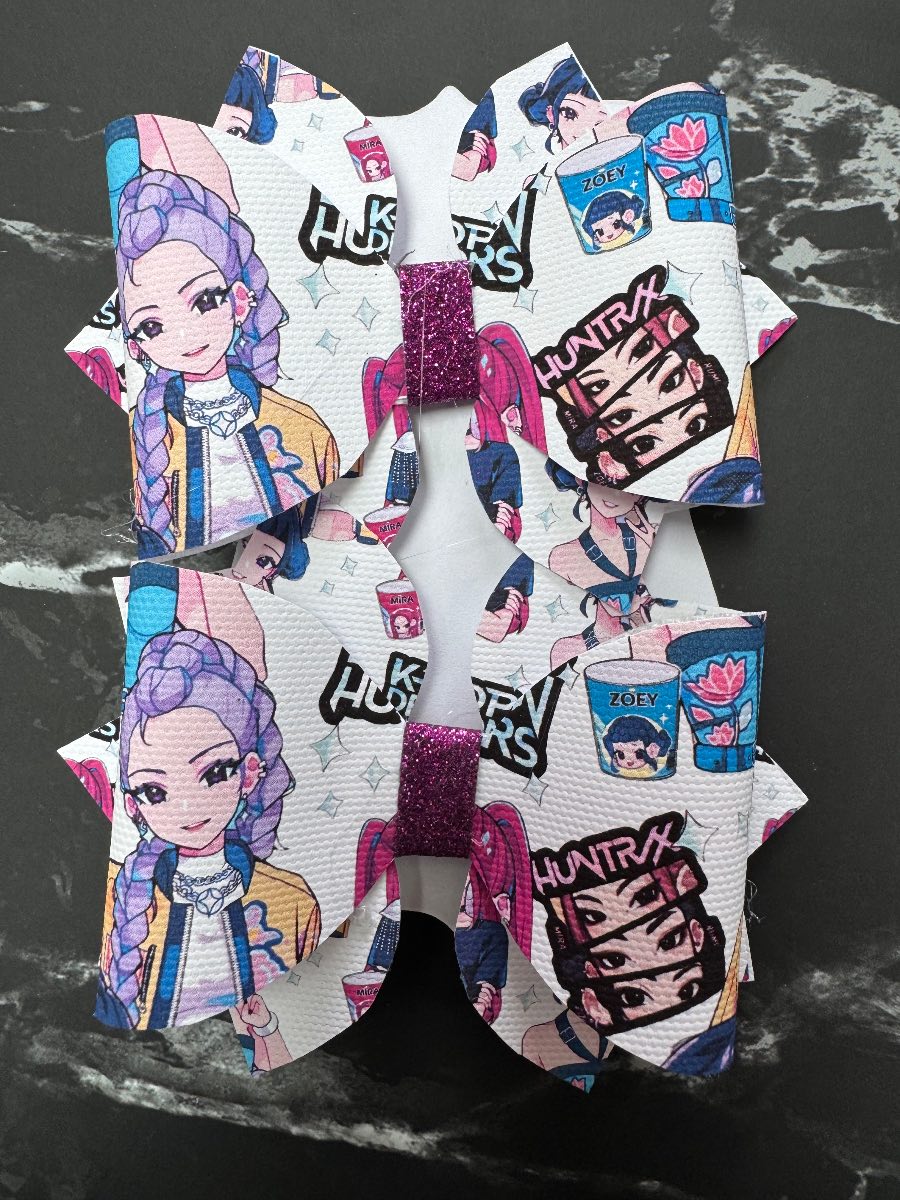 Huntrix inspired hair bows x2
