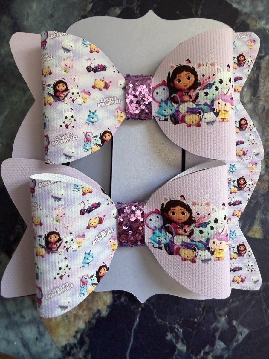 Gabby hair bows lilac