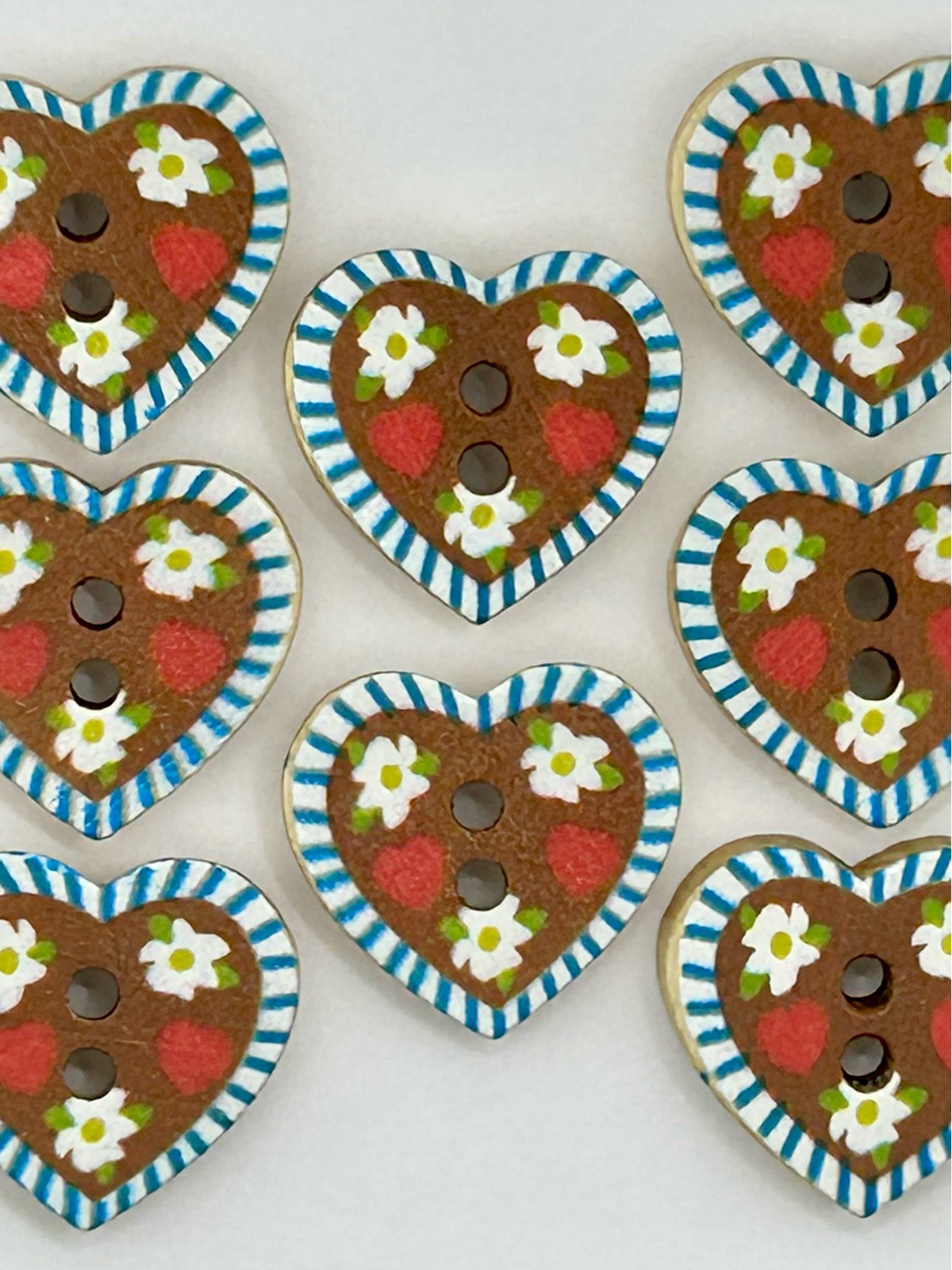 Wooden Heart Buttons, 17mm Buttons, Cardigan Buttons, Blouse Buttons, Small Buttons, Flower Buttons