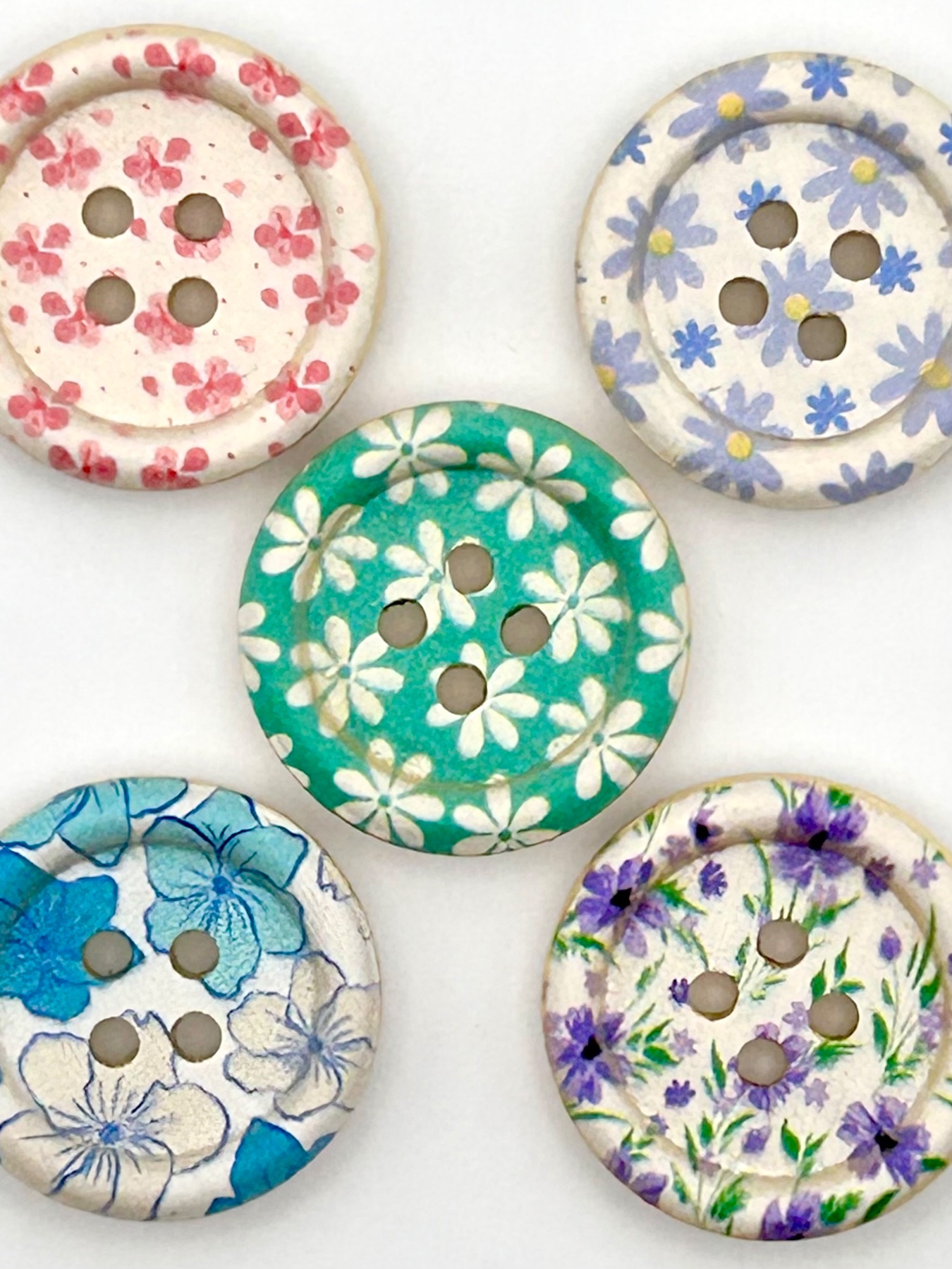 Wooden Flower Buttons, 20mm Buttons, Cardigan Buttons, Coat Buttons, Floral buttons, Medium buttons