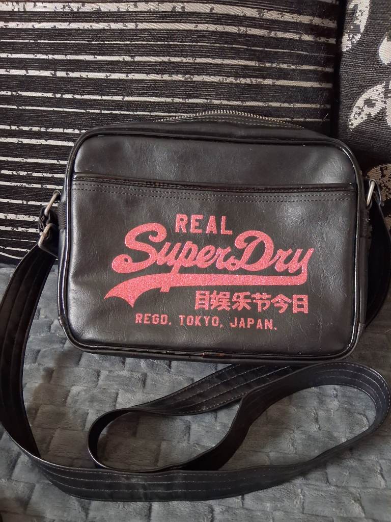 Super dry pink sequin shoulder bag