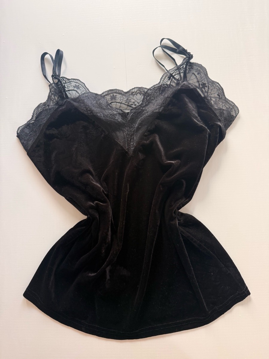 Velvet lace black cami top fairy grunge 2000s vintage piece