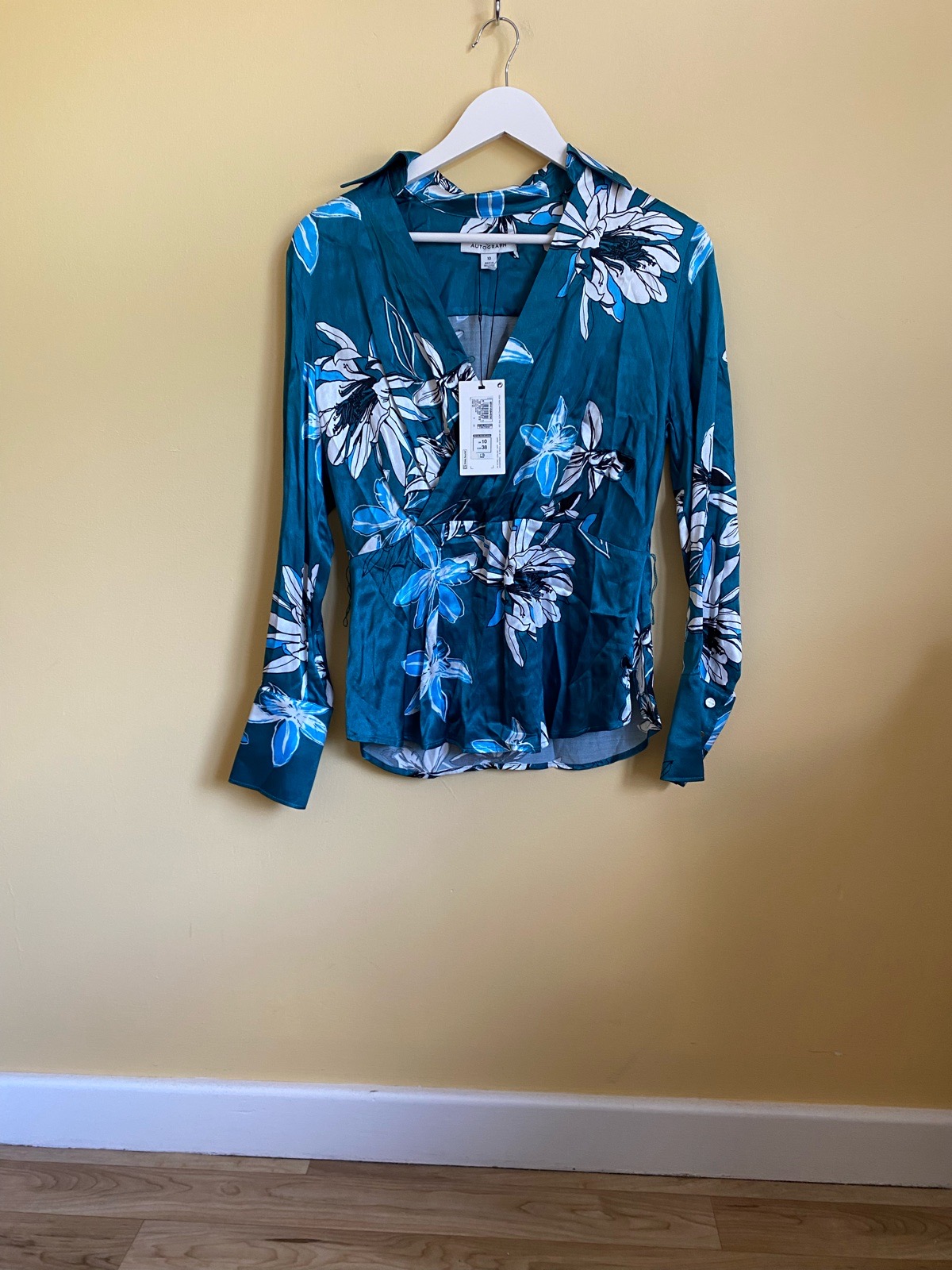BNWT Marks & Spencer Autograph Teal Floral Wrap Top- Size 10