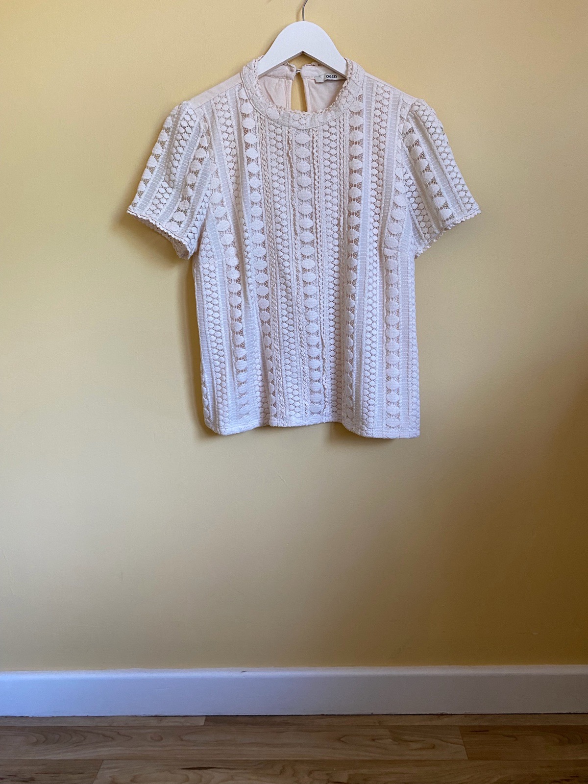 Oasis Cream Cream Lace High Neck Short Sleeve Top - Size Large