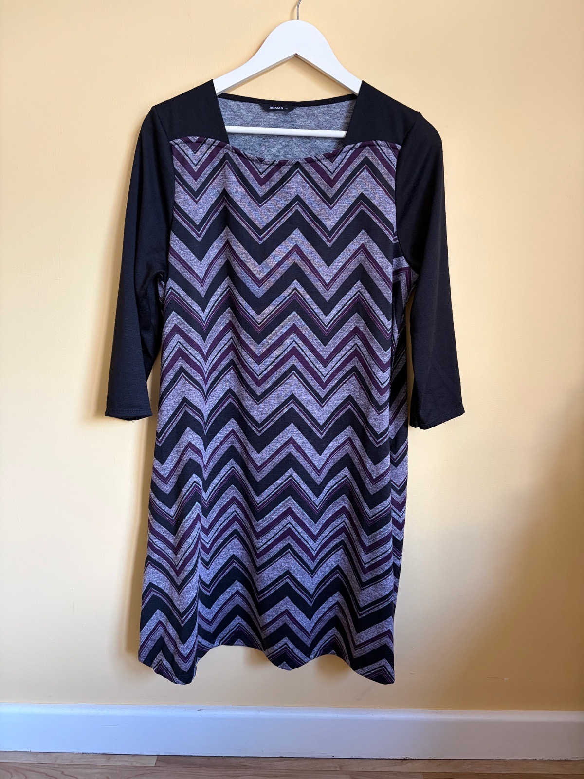 Roman Originals Chevron Print Tunic Dress - Size 12