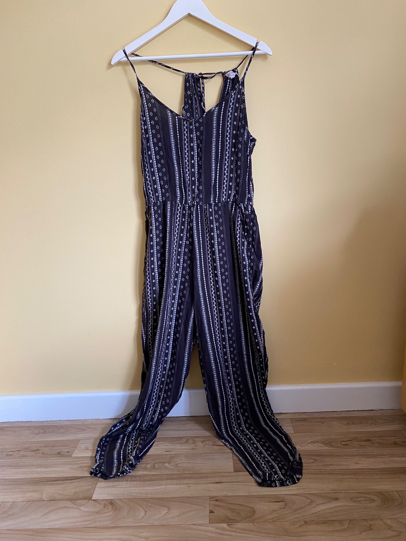 FatFace Geometric Print Strappy Jumpsuit - Size 8