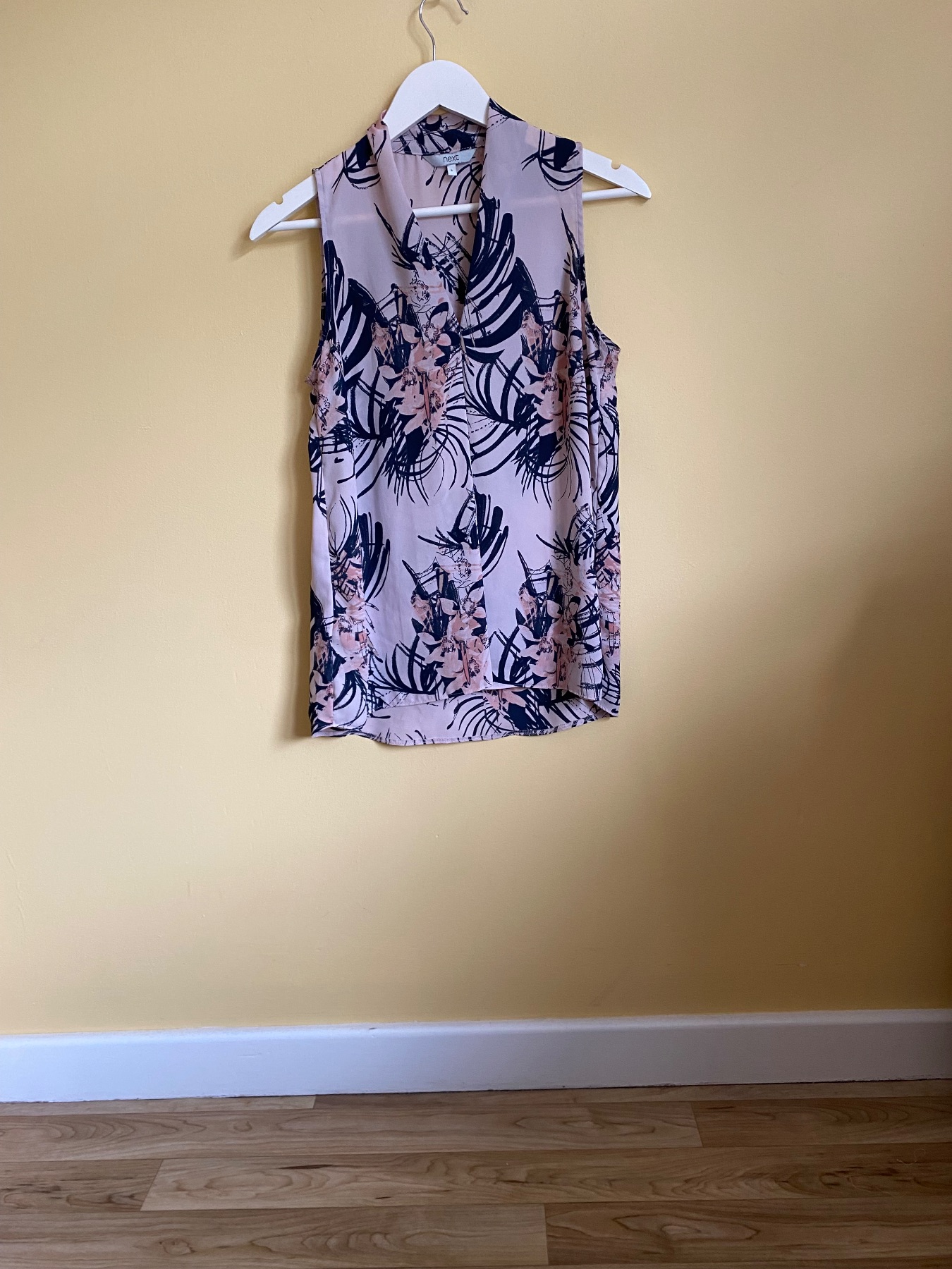 Next Tropical Palm Print Sleeveless Blouse - Size 8