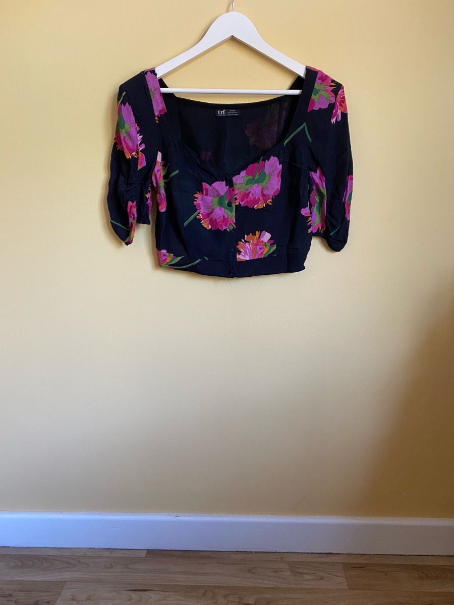 Zara TRF Collection Floral Button-Down Crop Top (Size Small)