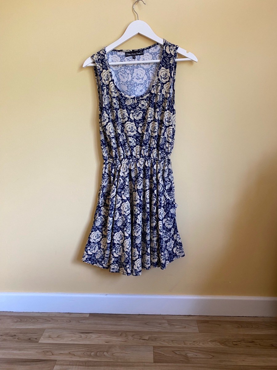 Mela Loves London Blue & Cream Floral Dress (Size UK 12)