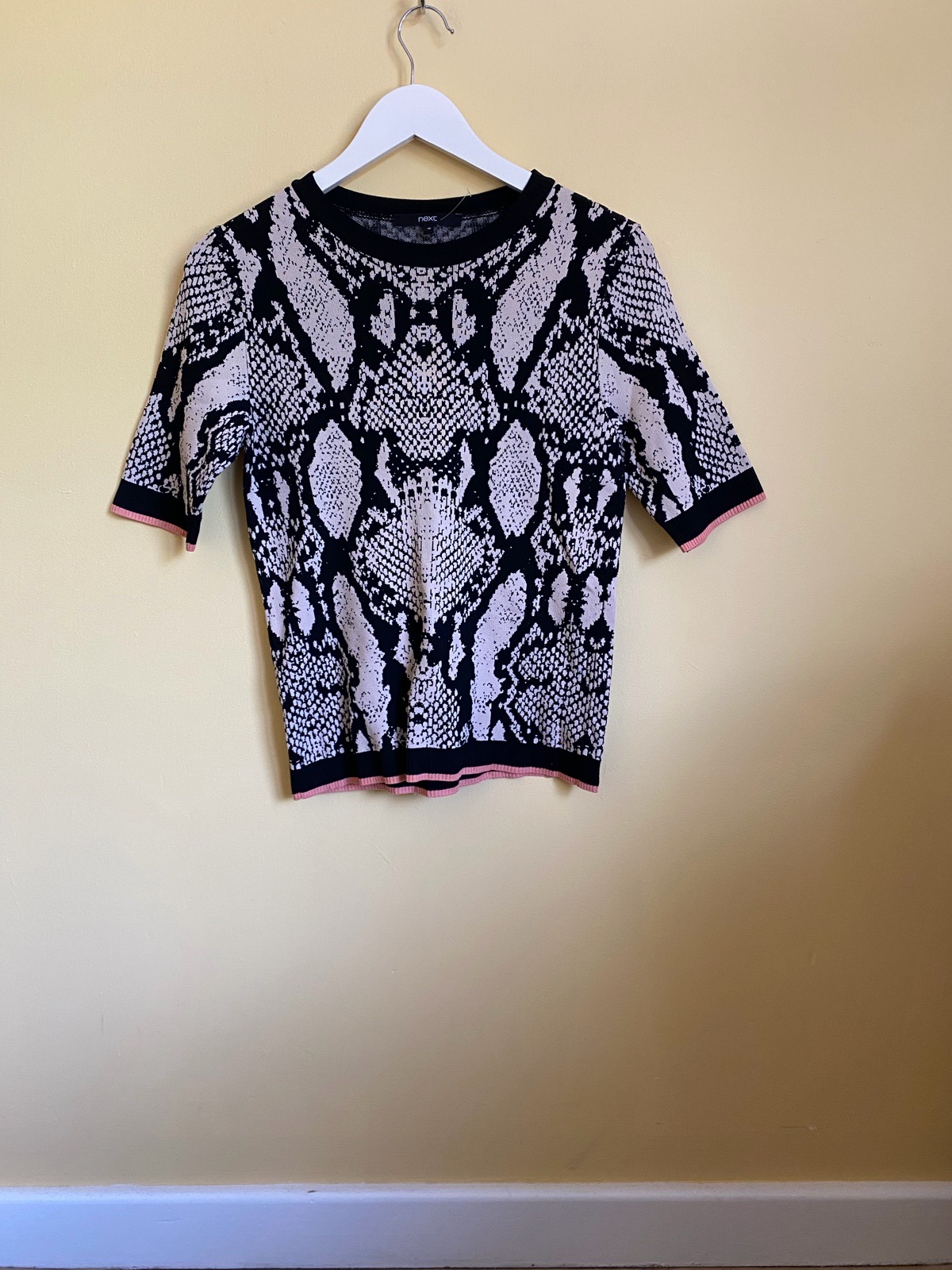 Next Monochrome Snake Print Fine Knit Short Sleeve Top - Size 10