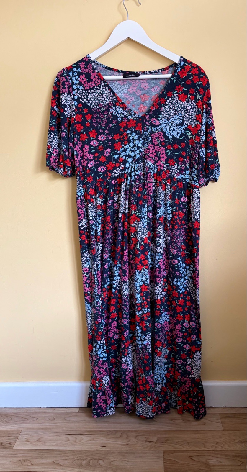 Wallis Floral Jersey V-Neck Midi Dress - Size 14