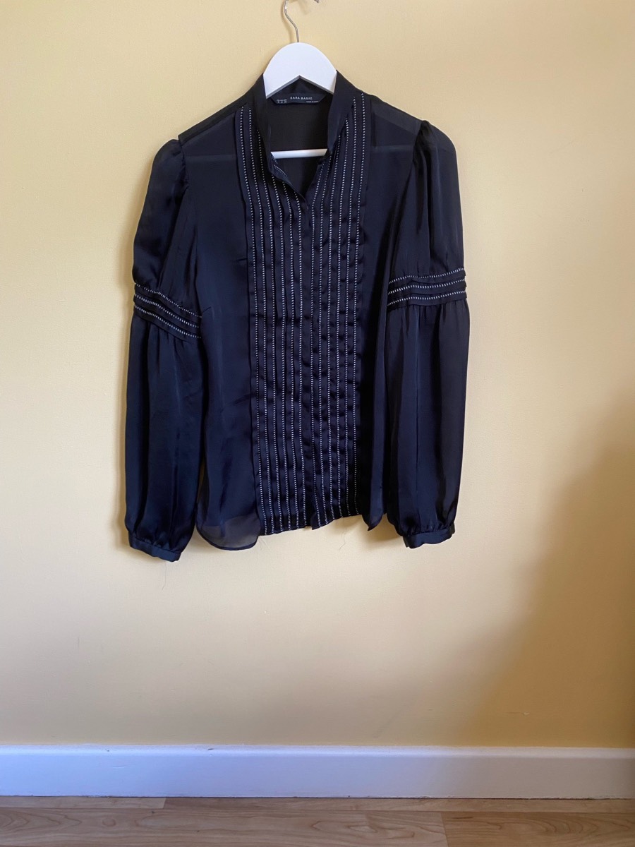 Zara Basic Black Embroidered Pintuck Boho Blouse (Size Medium)