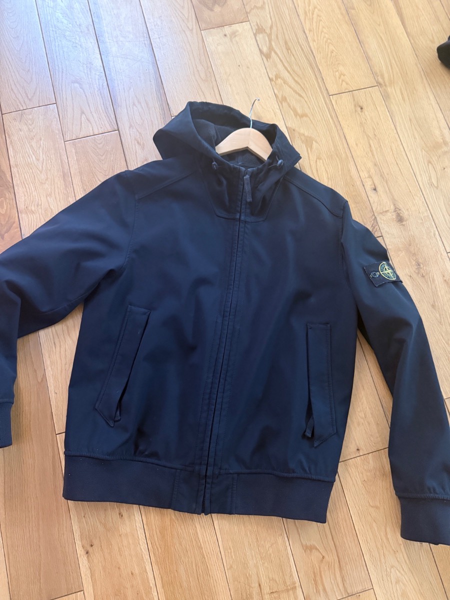 Men’s stone island soft shell r hooded jacket RRP £600