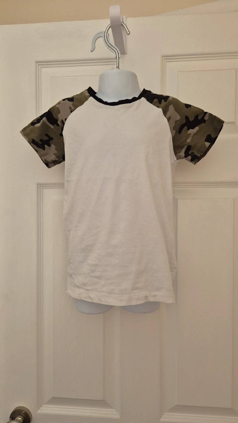 White T Shirt With Camouflage Sleeves
