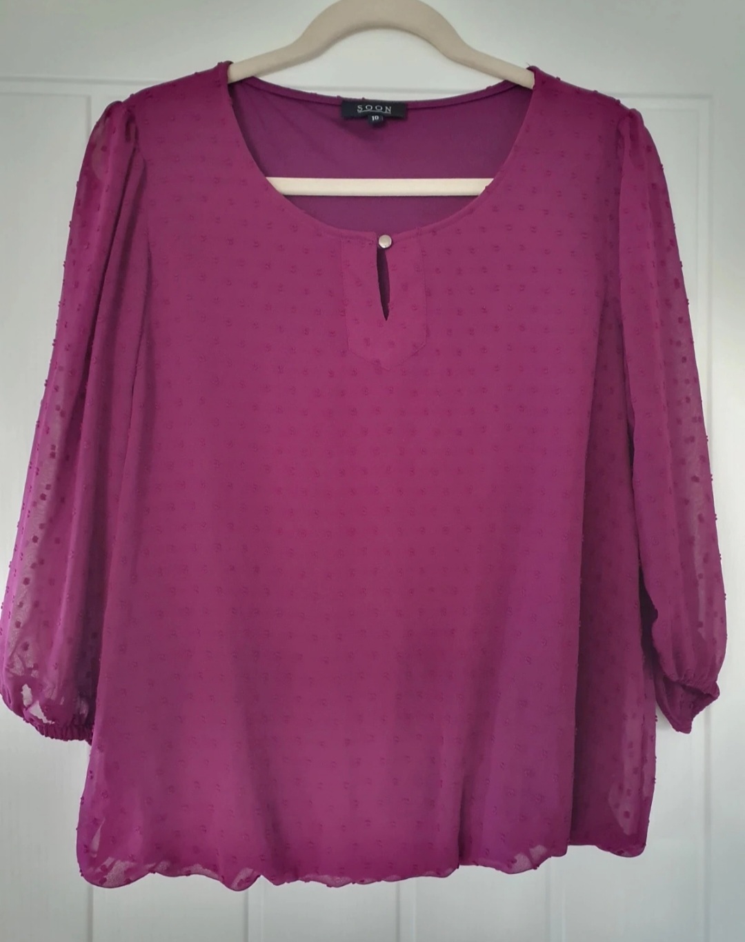 Soon Magenta Dobby Chiffon 3/4 Sleeve Blouse – Size 10