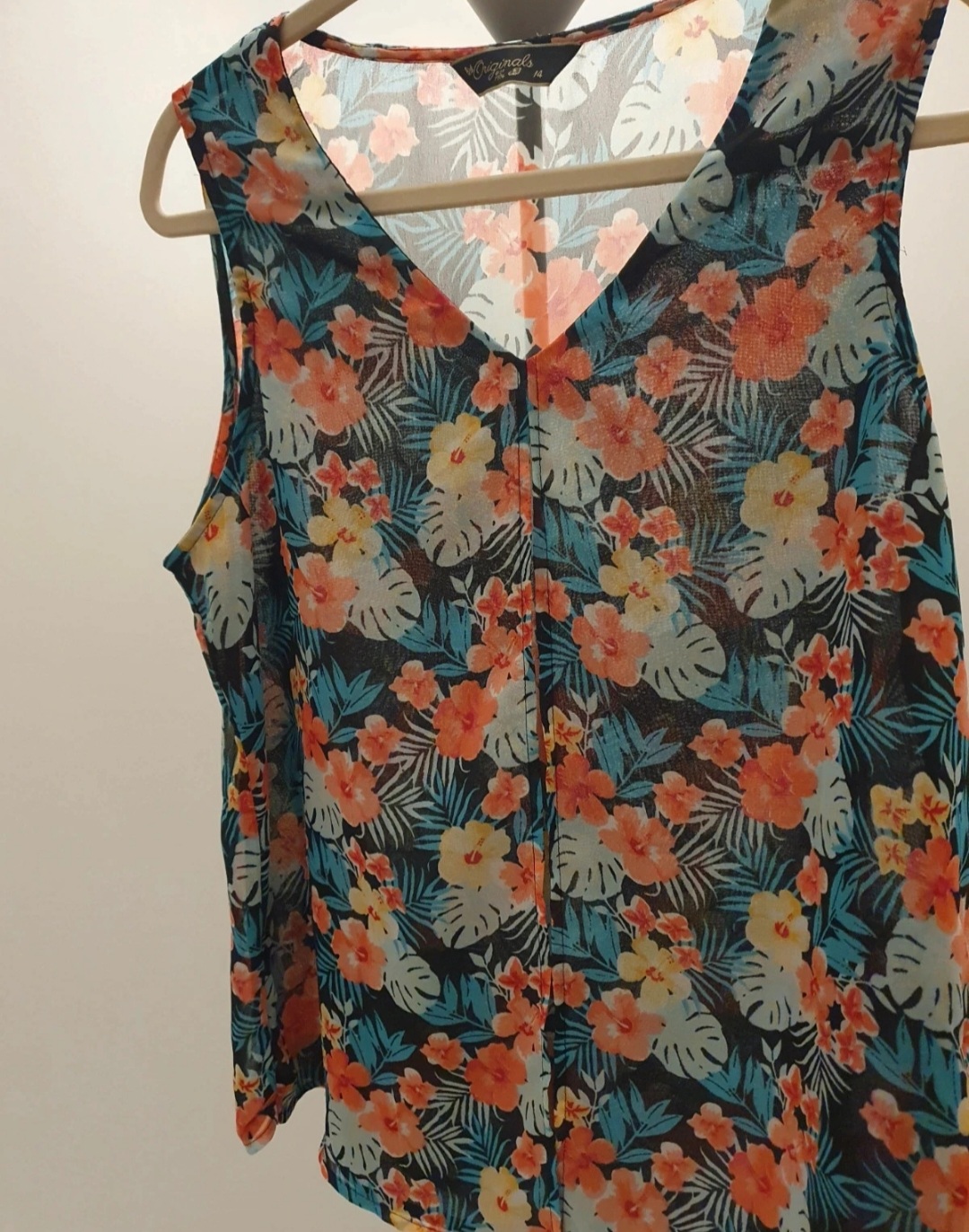 Originals Tropical Floral Sleeveless Blouse – Size 14