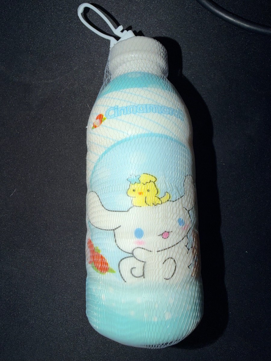 Brand new- cinnamoroll blue and white slow rise squishy milk bottle fidget toy