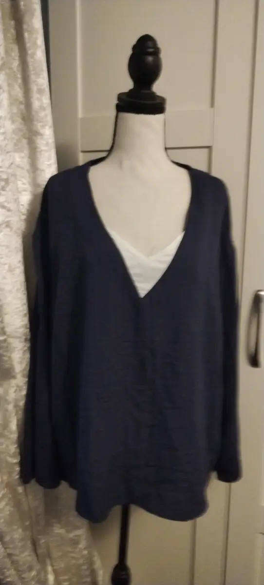 Navy linen top
