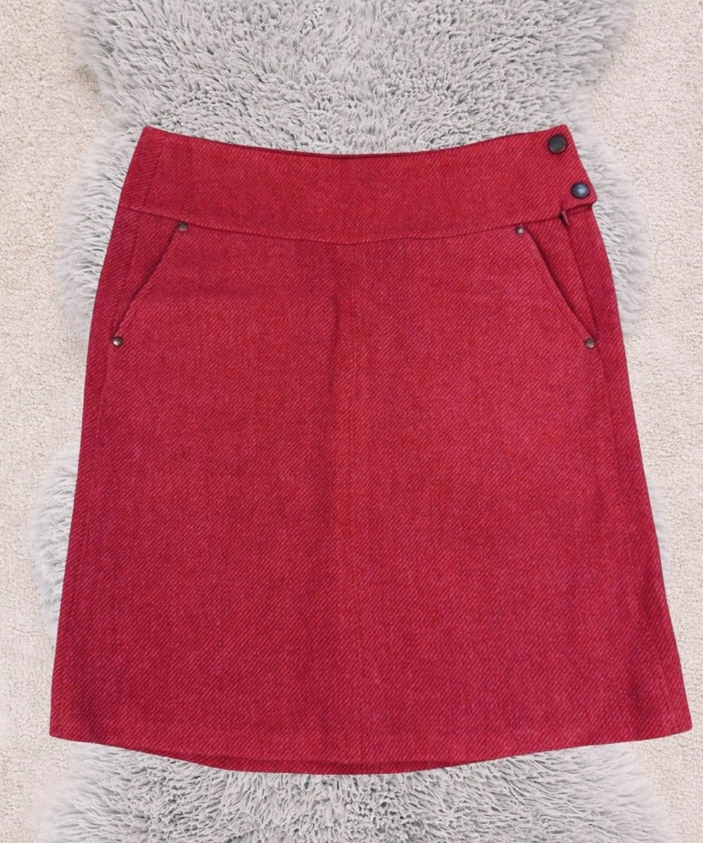 Ted Baker UK 10 Red Pure New Wool Mini Skirt Lined A Line