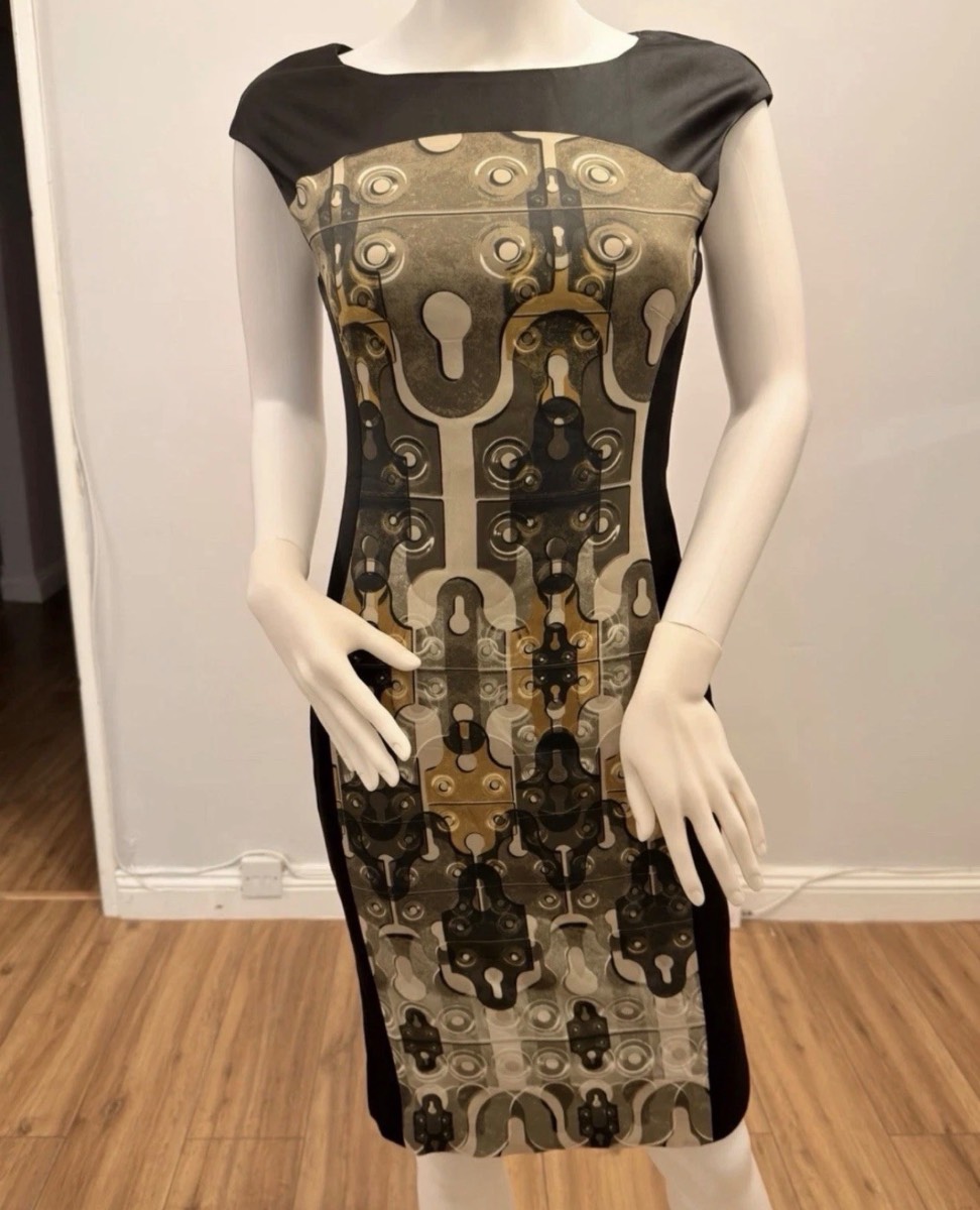 Karen Millen UK 10 Black Beige Geometric Print Knee Length Dress