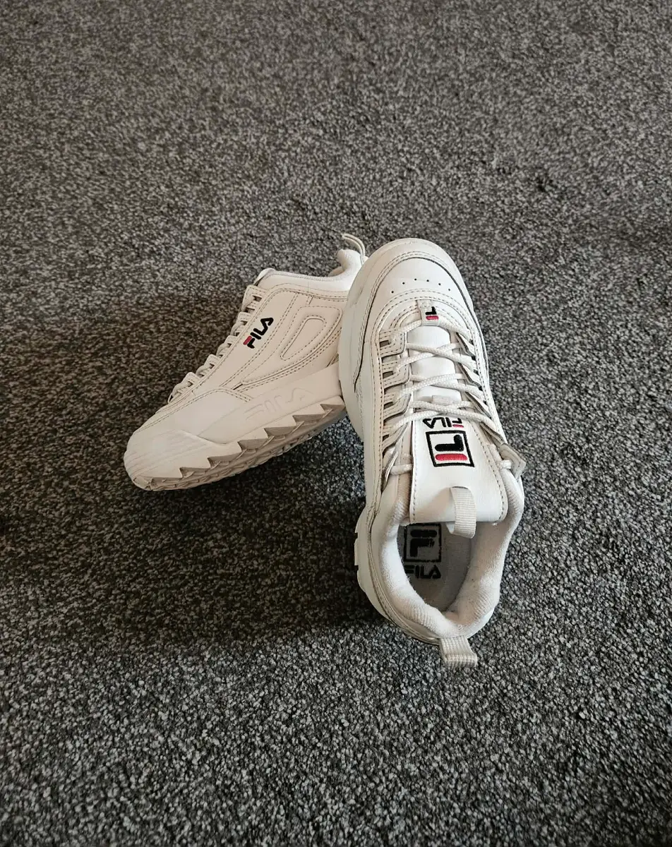 Womens Fila Trainers