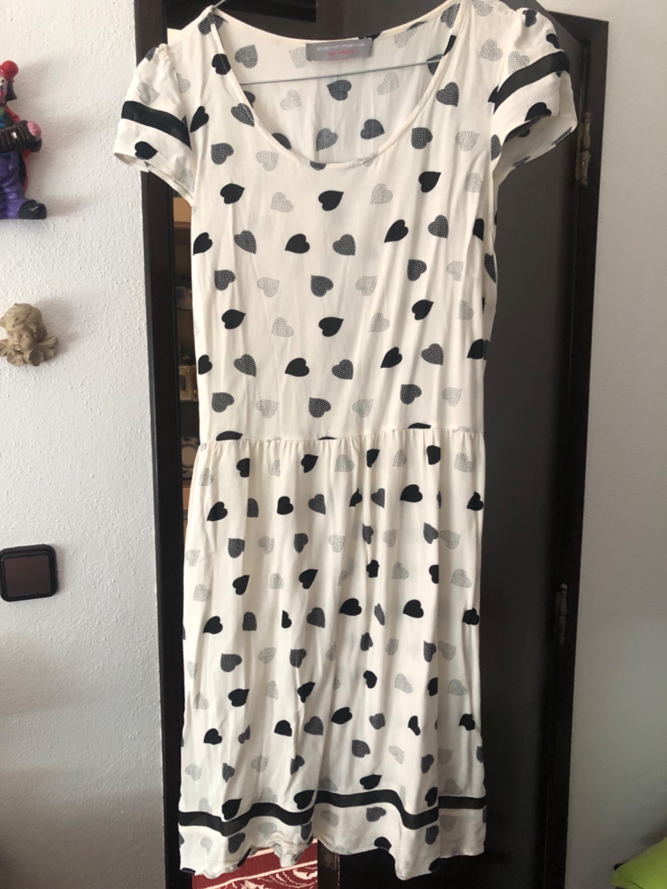 Hearts pattern dress black and white