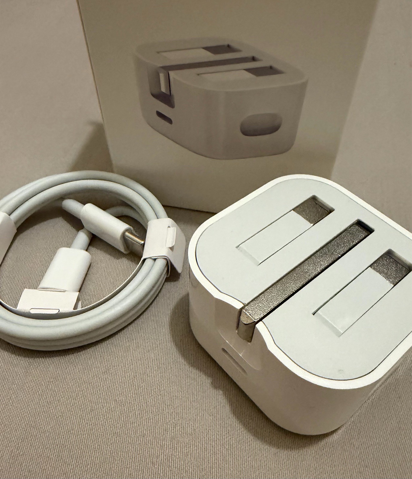 20w fast charger comes with 60w cable