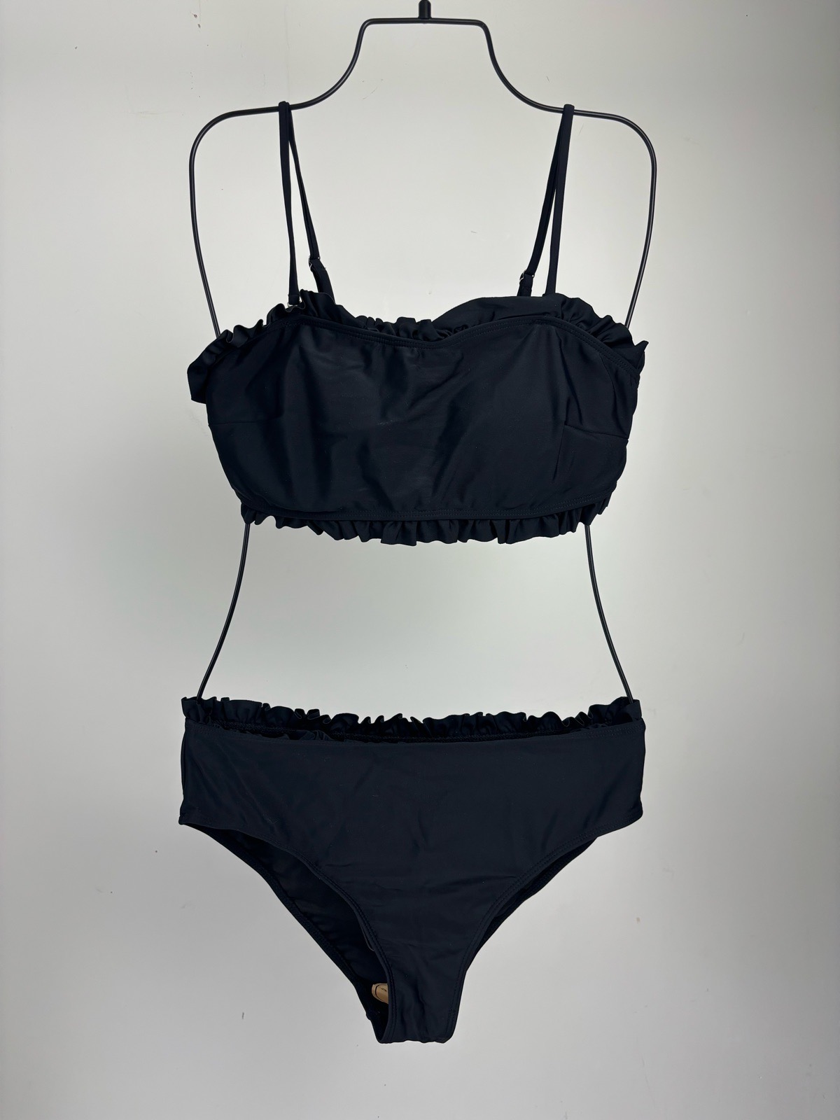 Black Textured Bikini Set Size M Underwired Ruched Adjustable Swimwear Beach