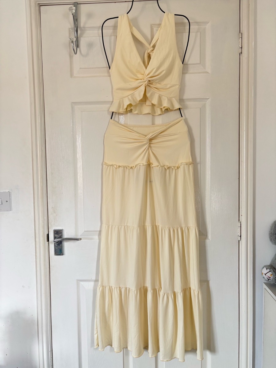 Womens 2 Piece Co-Ord Set Size XS - Cream / Ivory - Twist Knot Ruffle Crop Top + Tiered Maxi Skirt -
