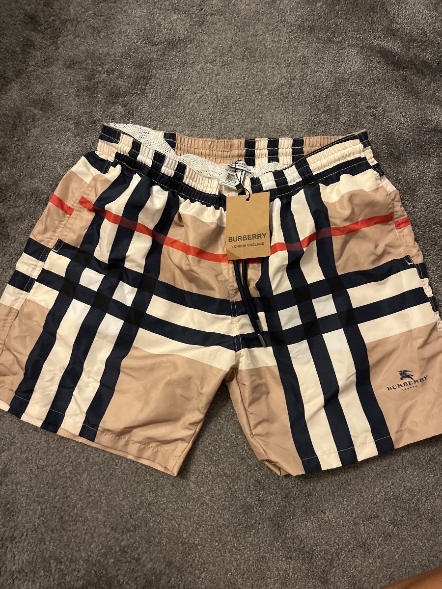 Men’s swim shorts