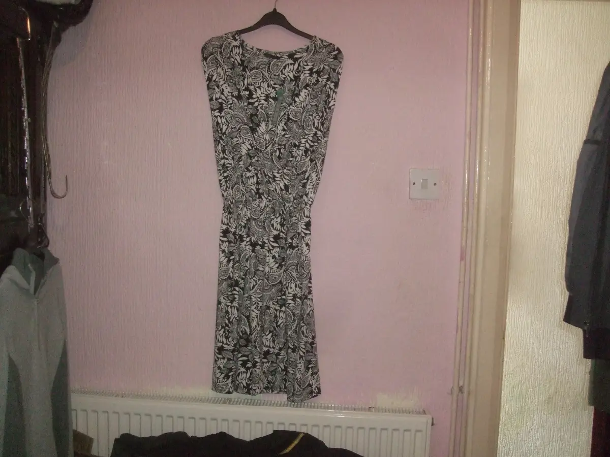New M&S Collection Beachwear Dress Size 10 in Black & White