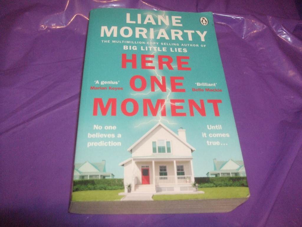 Liane Moriarty PB Book Here One Moment
