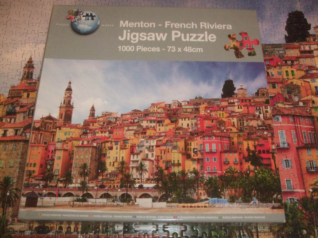 Menton-French Riviera 1000pc Puzzle Corner Piece