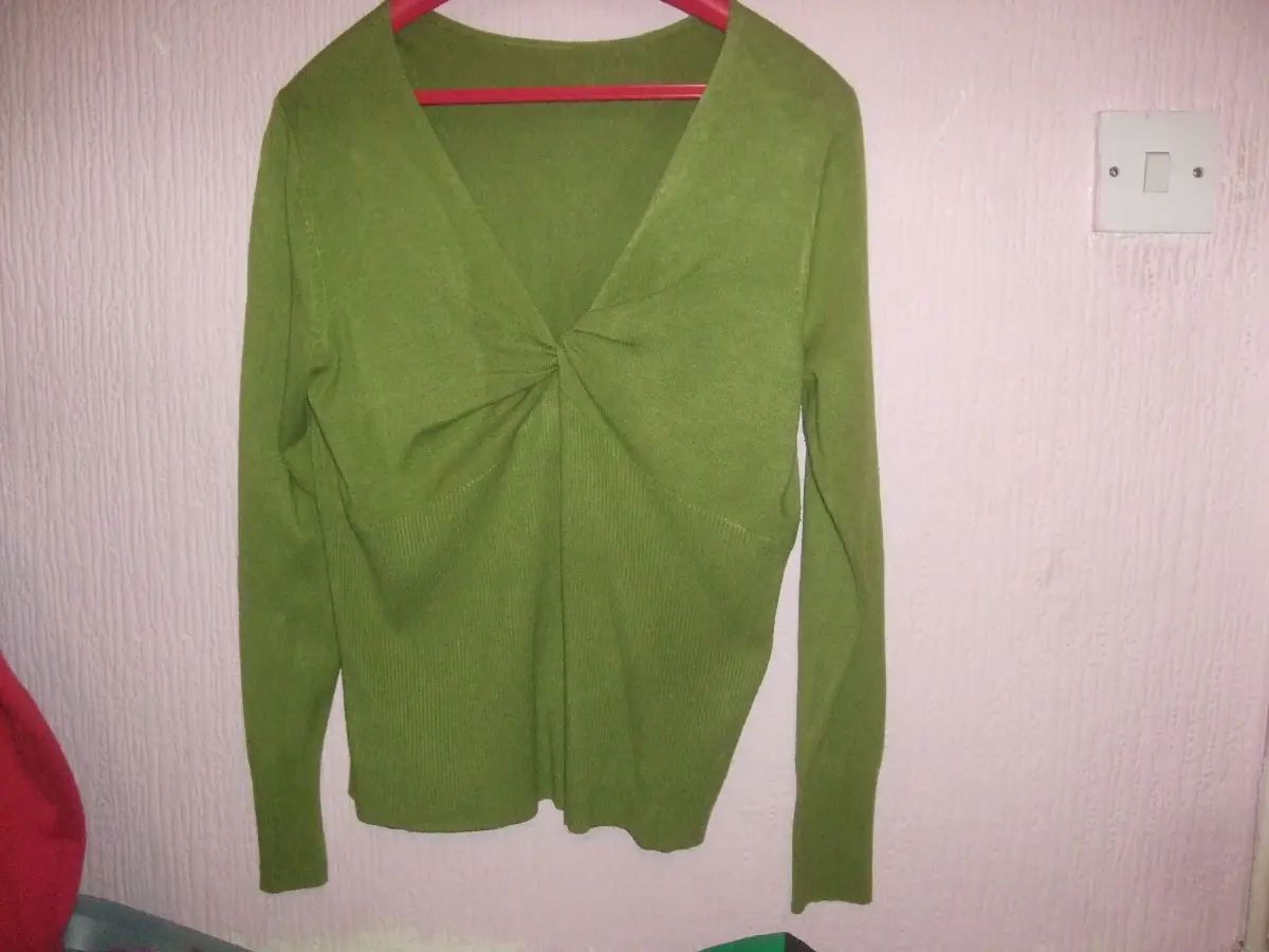 Dressy Jumper  In Green Size Approx 10/12