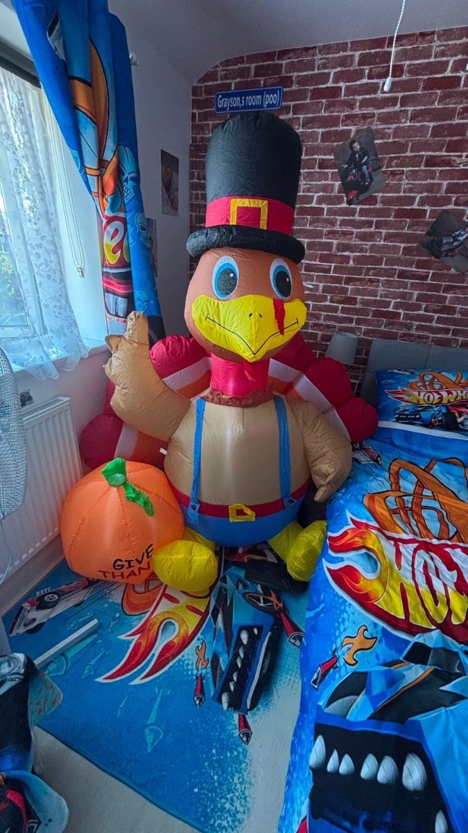 Large turkey inflatable