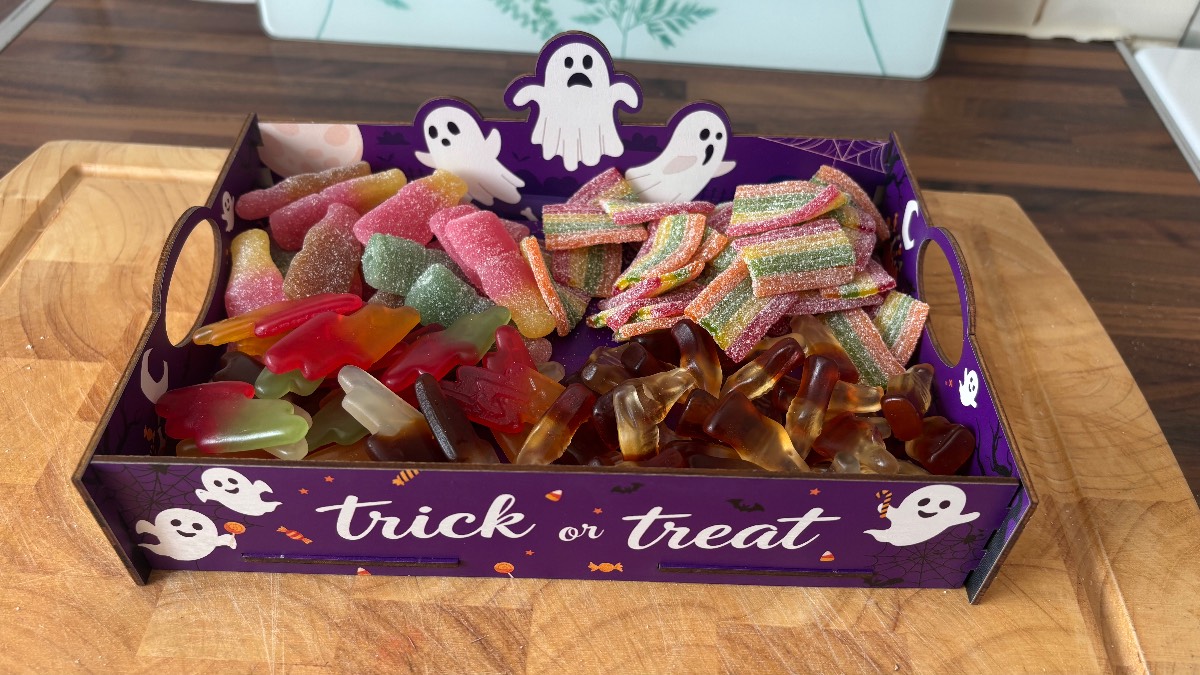 Sweet tray