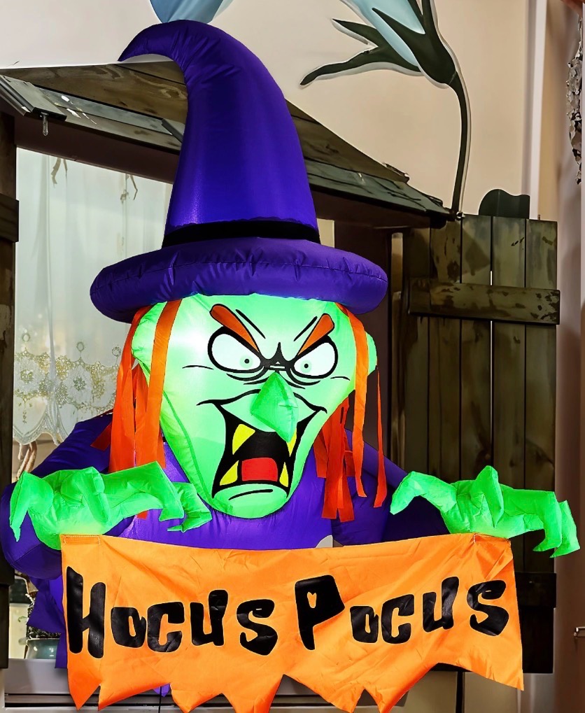 Witch Window inflatable