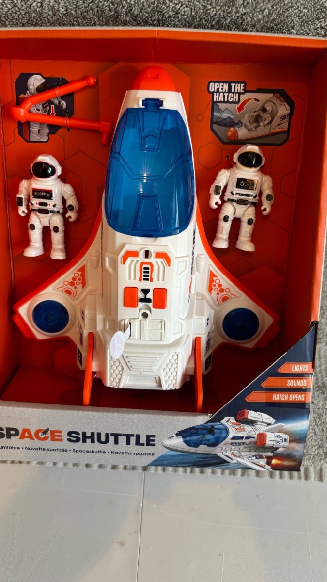 Space shuttle