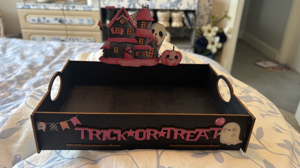 Tray sweet box
