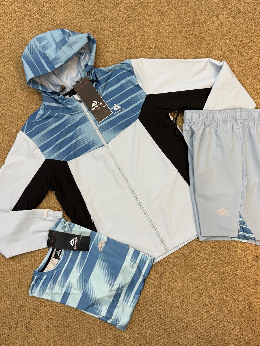 Mountain unisex three-piece Tri sets size extra large bargain