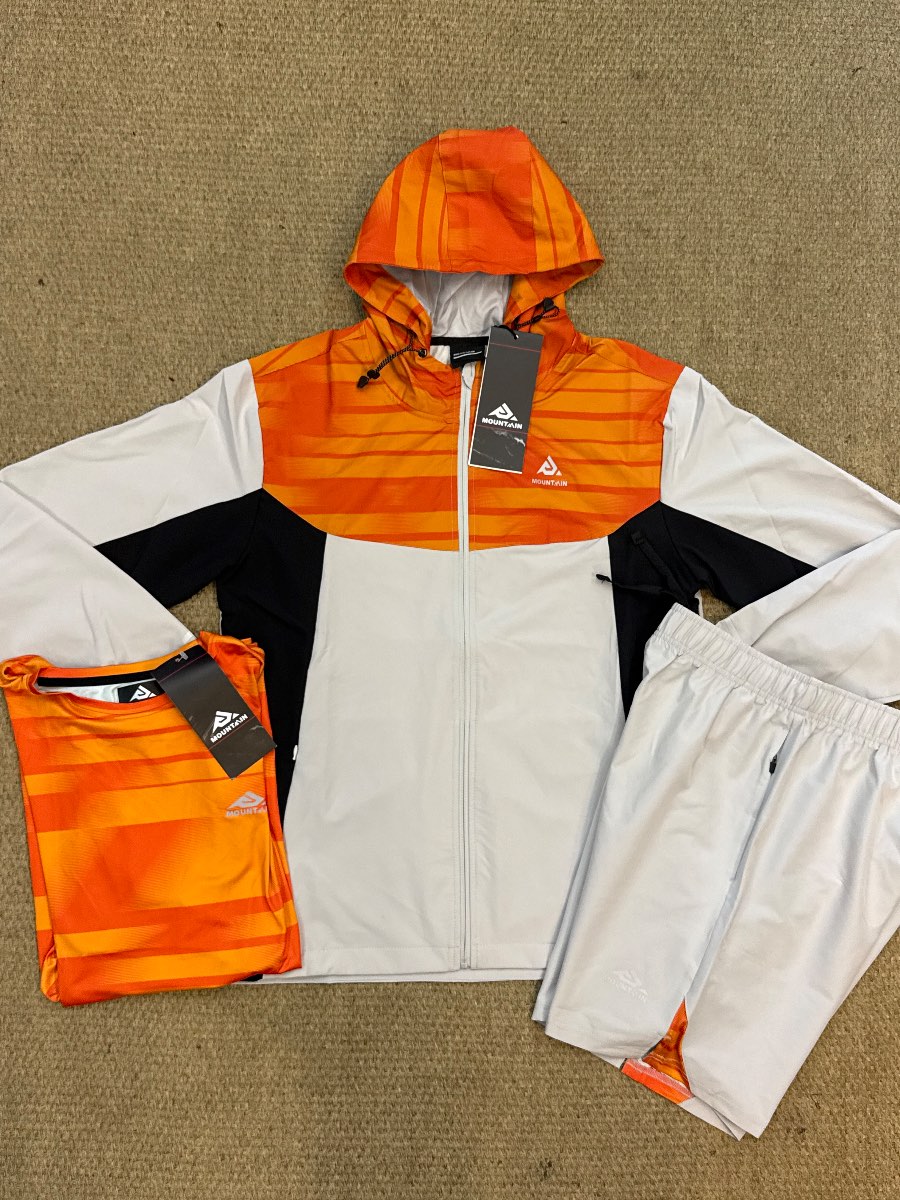 Mountain men’s new range three-piece matching sets size small