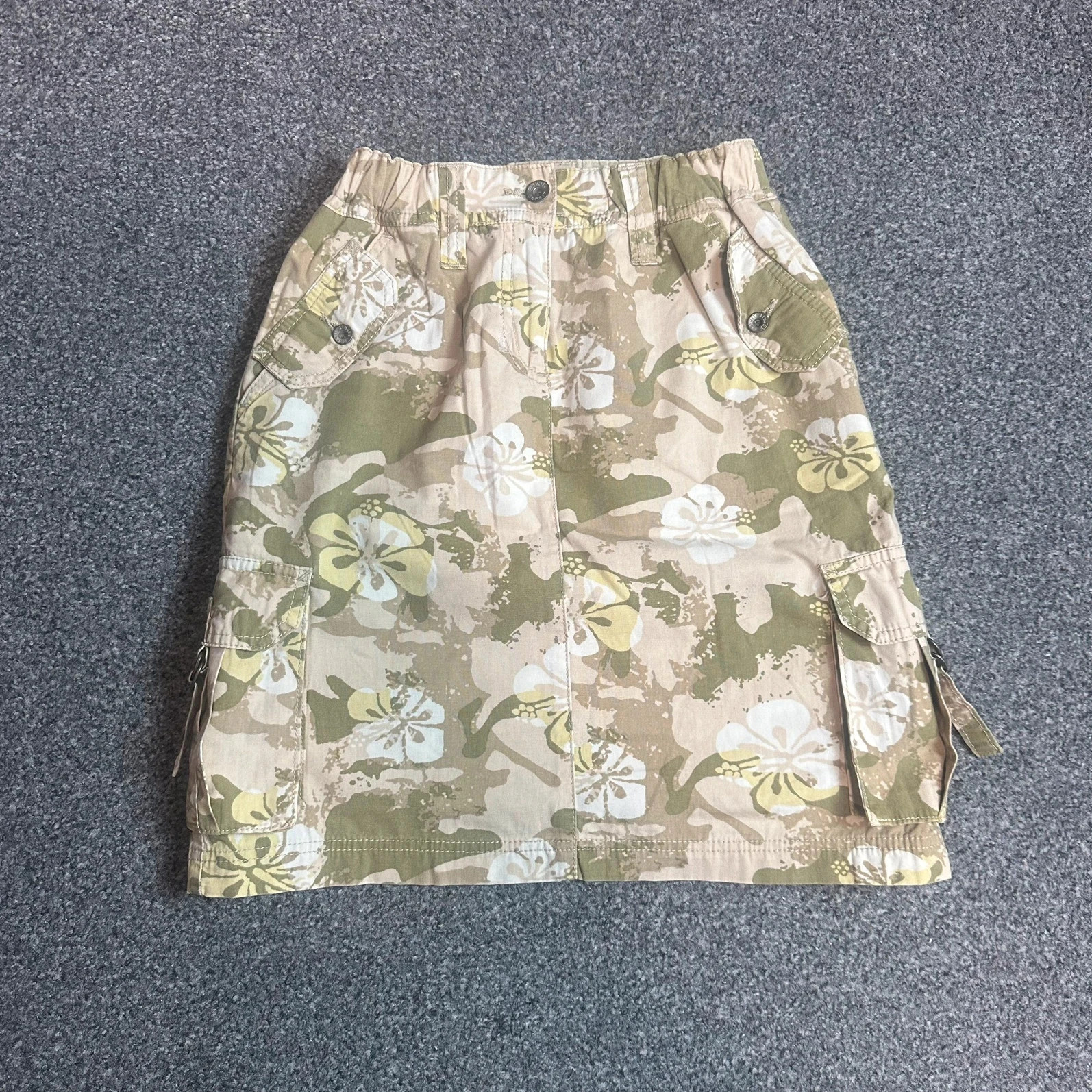 Y2K Floral Camo Cargo Mini Skirt Green Hibiscus Print Pockets